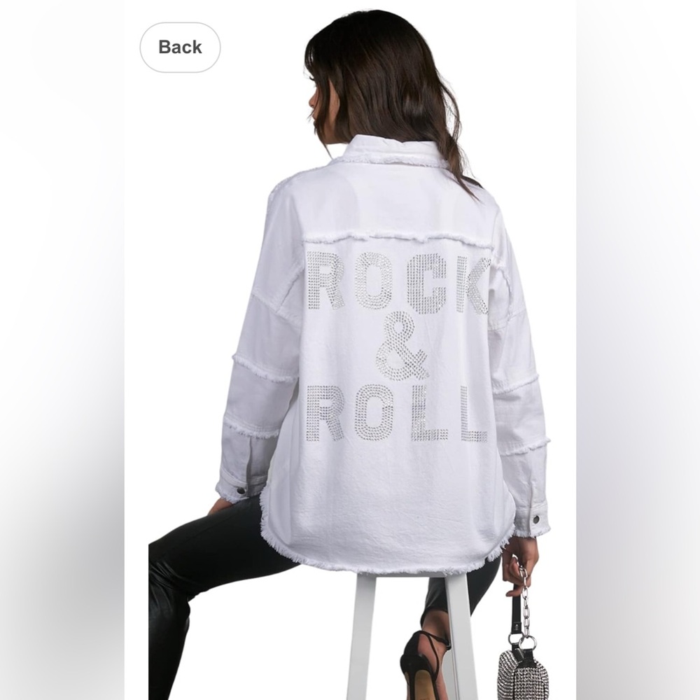 🩶LIMITED EDITION NWT size MEDIUM rhinestone rock 'n' roll, shacket by ELAN🩶